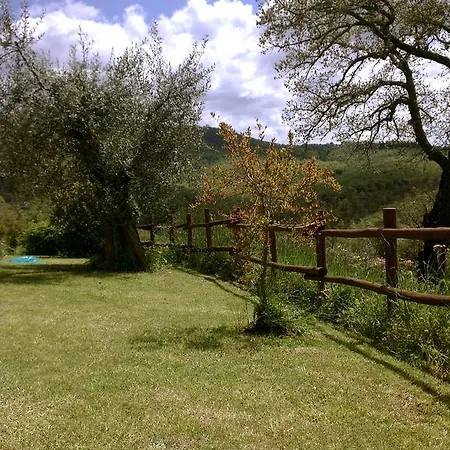 Agroturismo La Giuiaia - Agriturismo Azienda Agricola *