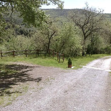 La Giuiaia - Agriturismo Azienda Agricola *