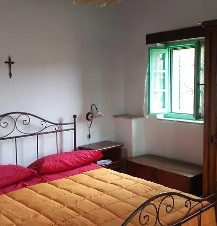 La Giuiaia - Agriturismo Azienda Agricola Agroturismo Ravigliano
